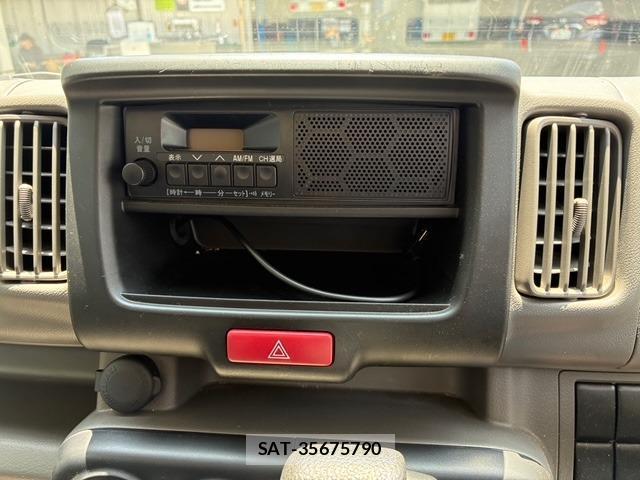 Suzuki EVERY 2021-07 8221115-13