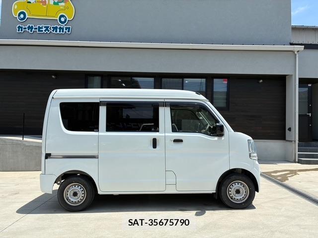 Suzuki EVERY 2021-07 8221115-3