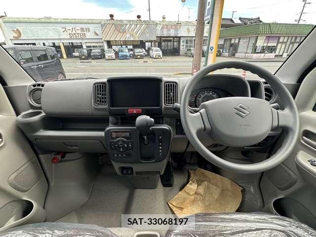 Suzuki EVERY 2025-08 8221289-2