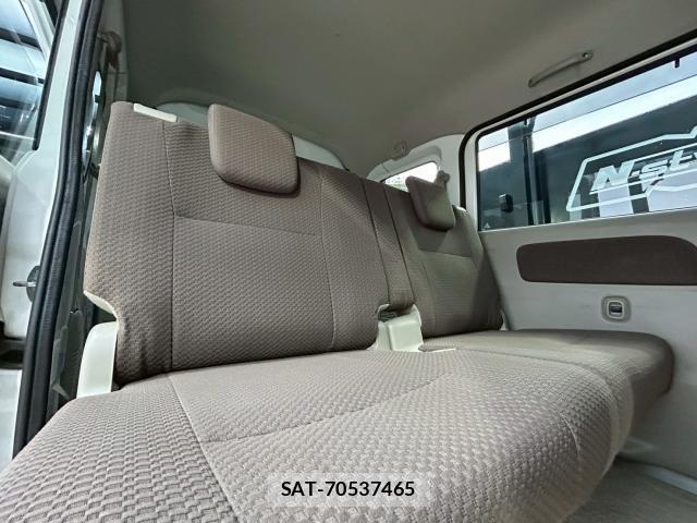 Suzuki EVERY 2015-04 8221399-12