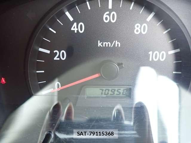 Suzuki EVERY 2010-02 8221466-11