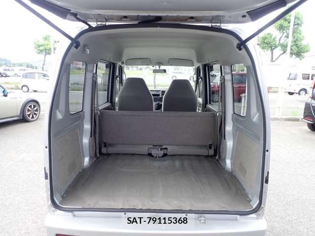 Suzuki EVERY 2010-02 8221466-13