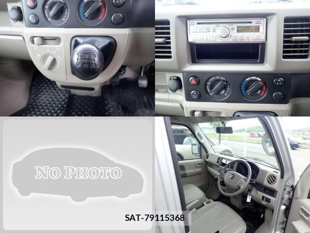 Suzuki EVERY 2010-02 8221466-4