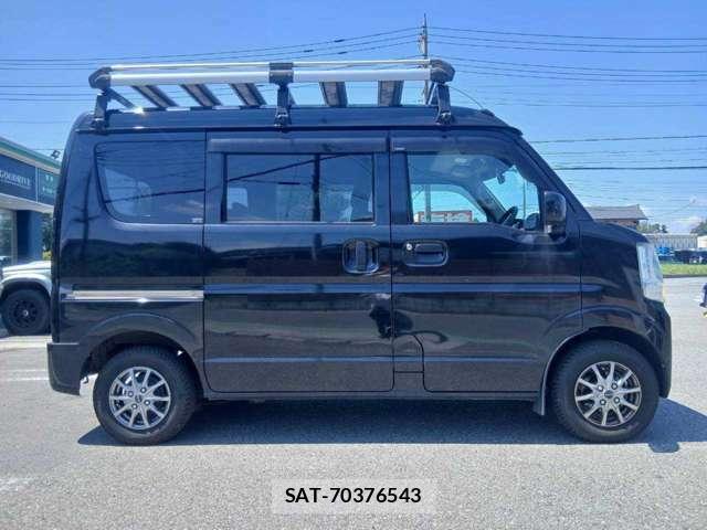 Suzuki EVERY 2019-11 8222670-2