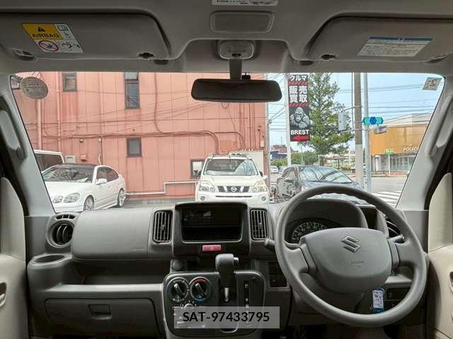 Suzuki EVERY 2023-02 8222766-6