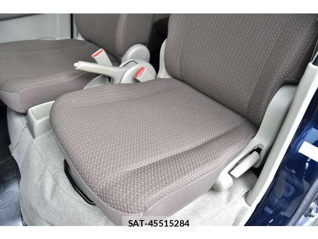 Suzuki EVERY 2024-03 8222780-17