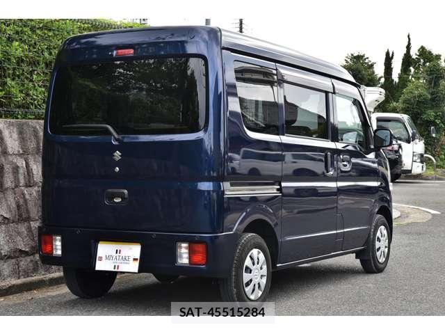 Suzuki EVERY 2024-03 8222780-5