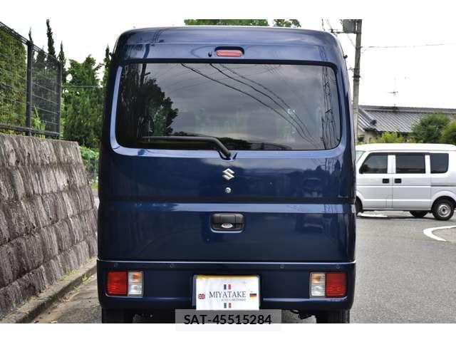 Suzuki EVERY 2024-03 8222780-6
