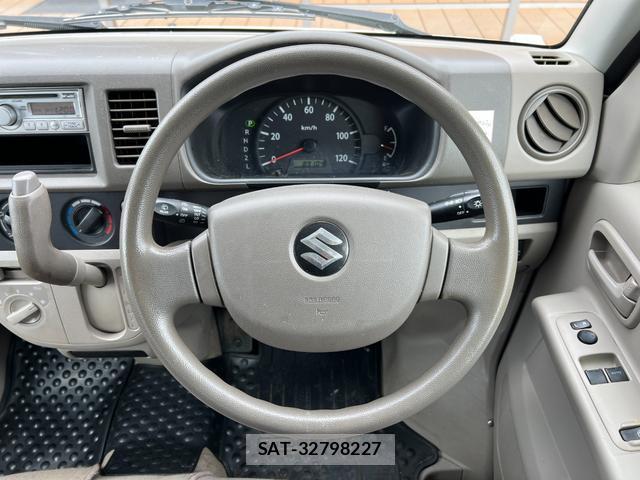 Suzuki EVERY 2008-07 8222962-6