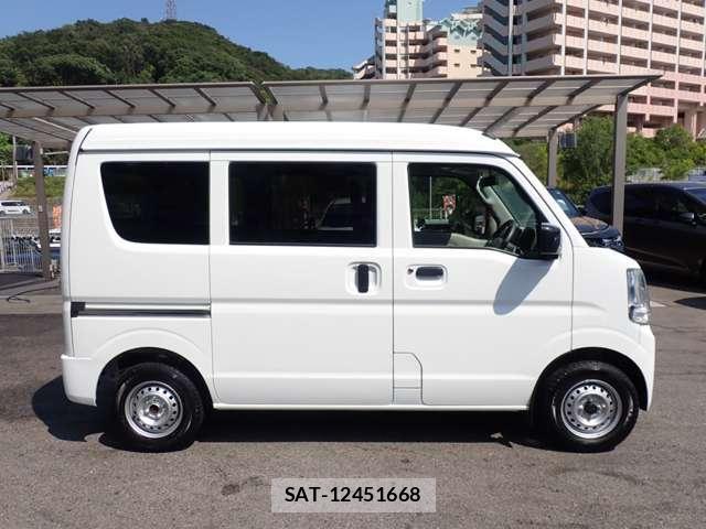 Suzuki EVERY 2024-01 8223837-18