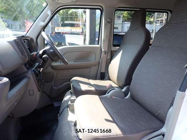 Suzuki EVERY 2024-01 8223837-3