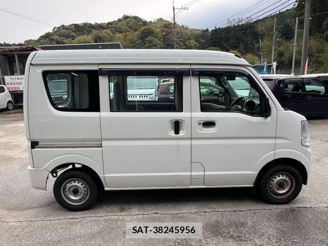 Suzuki EVERY 2020-02 8224627-2