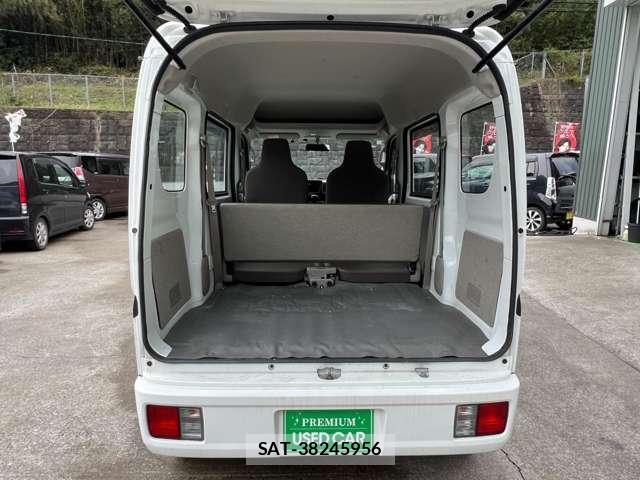Suzuki EVERY 2020-02 8224627-4
