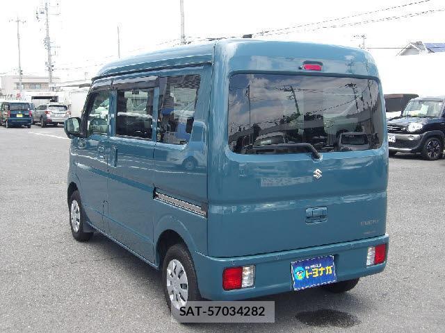 Suzuki EVERY 2024-08 8224850-1