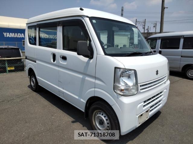 Suzuki EVERY 2016-07 8224906-1