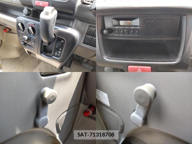 Suzuki EVERY 2016-07 8224906-8