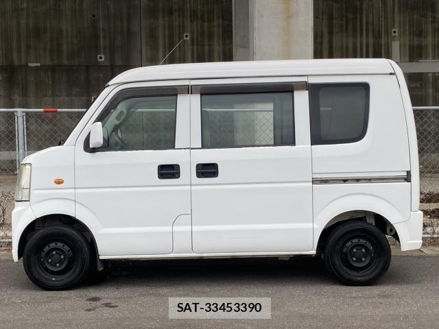 Suzuki EVERY 2010-07 8225609-14