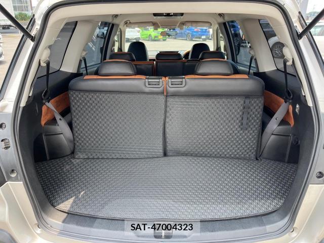 Subaru EXIGA CROSSOVER 2016-07 8220781-12
