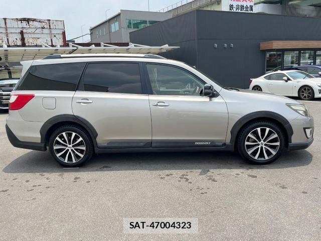 Subaru EXIGA CROSSOVER 2016-07 8220781-19