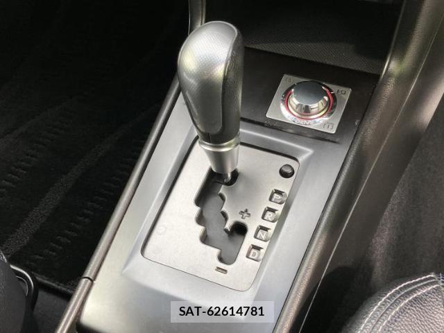 Subaru EXIGA 2013-12 8221726-17