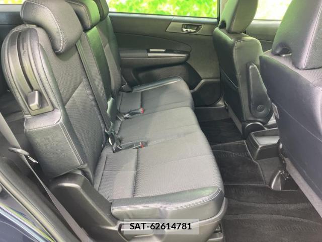 Subaru EXIGA 2013-12 8221726-4