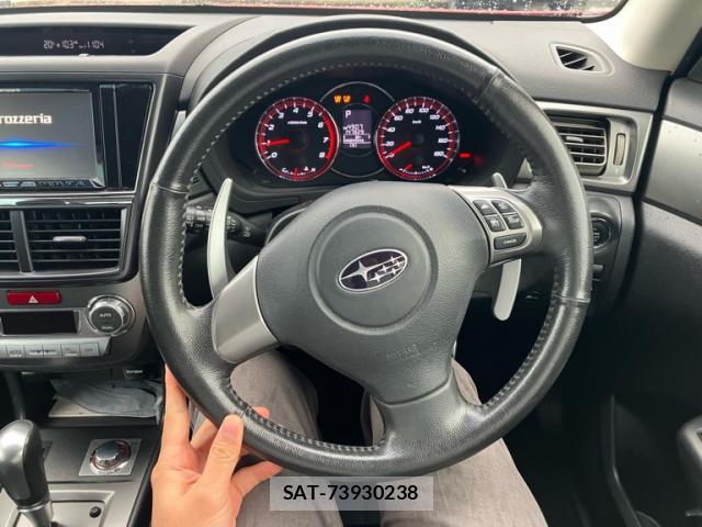Subaru EXIGA 2012-08 8223705-4