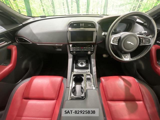 Jaguar F-PACE 2019-02 8219464-1