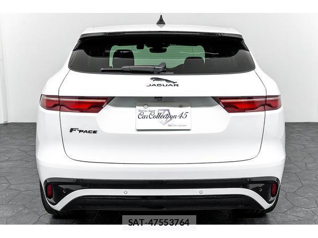 Jaguar F-PACE 2022-06 8221749-1