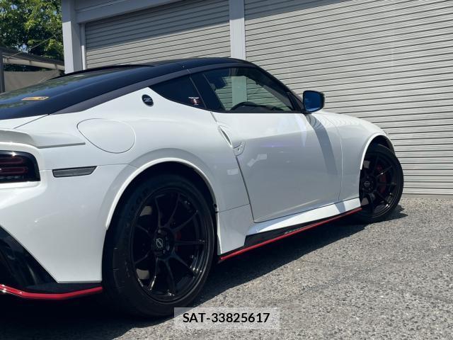 Nissan FAIRLADY Z 2024-12 8216223-15