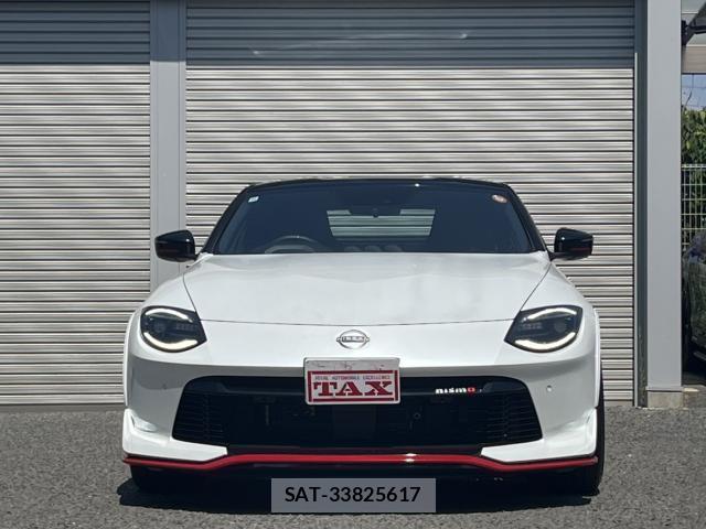 Nissan FAIRLADY Z 2024-12 8216223-16