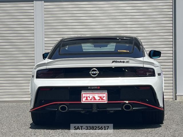 Nissan FAIRLADY Z 2024-12 8216223-18