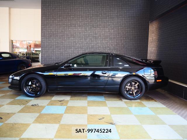 Nissan FAIRLADY Z 1999-07 8218356-10