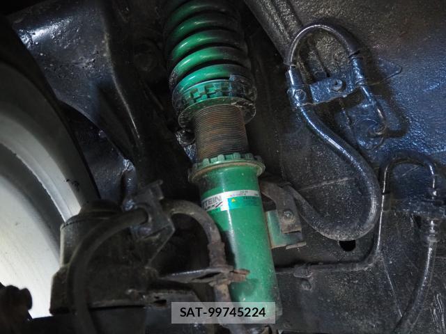 Nissan FAIRLADY Z 1999-07 8218356-15
