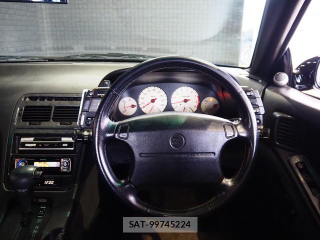 Nissan FAIRLADY Z 1999-07 8218356-17