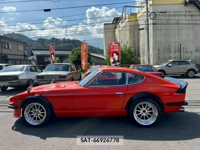 Nissan FAIRLADY Z 1977-12 8220913-18