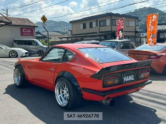 Nissan FAIRLADY Z 1977-12 8220913-4