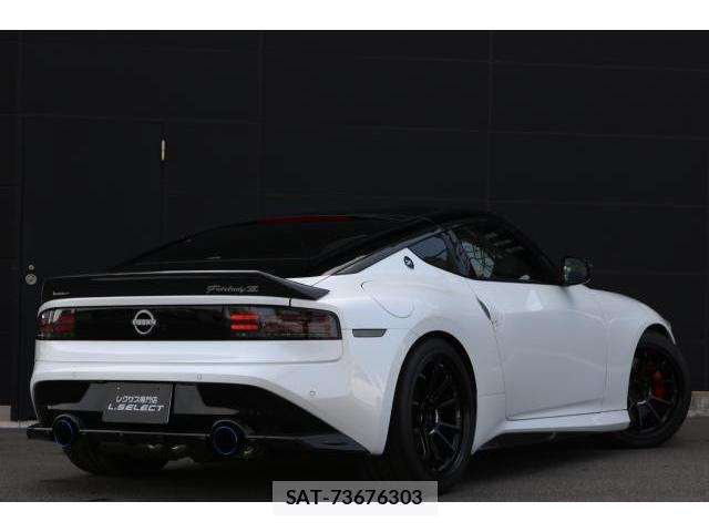 Nissan FAIRLADY Z 2023-10 8224096-1