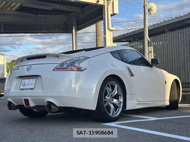 Nissan FAIRLADY Z 2009-02 8224208-15