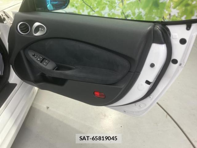 Nissan FAIRLADY Z 2011-11 8225306-6