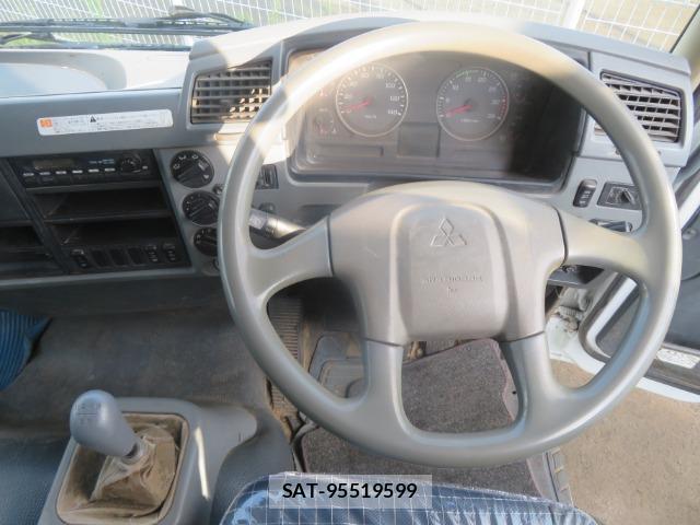 MITSUBISHI FUSO Fighter 2009-12 8219923-15
