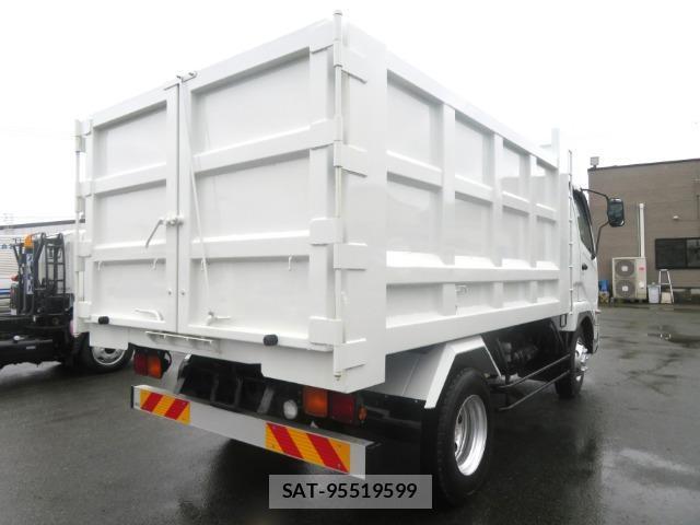 MITSUBISHI FUSO Fighter 2009-12 8219923-3