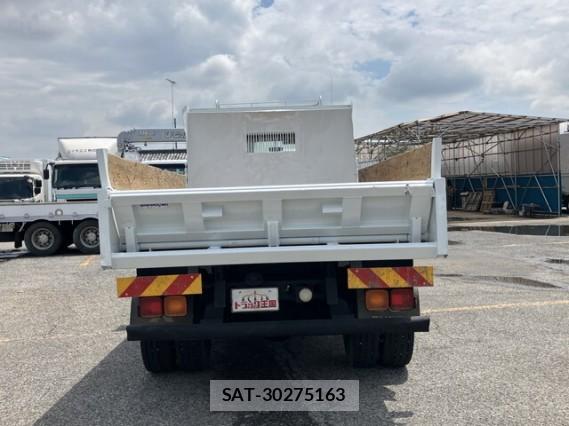 MITSUBISHI FUSO Fighter 2014 8221776-16