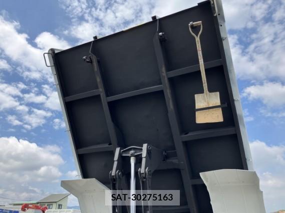MITSUBISHI FUSO Fighter 2014 8221776-19
