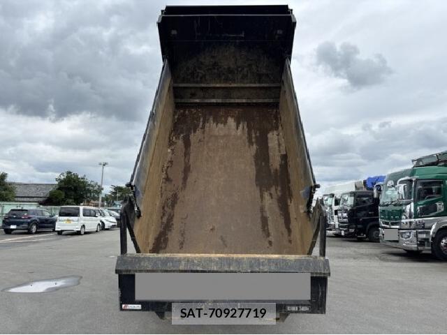 MITSUBISHI FUSO Fighter 2023 8221782-15