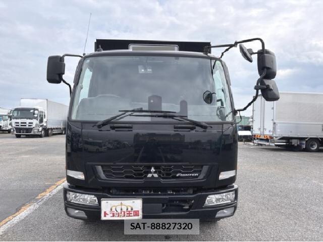 MITSUBISHI FUSO Fighter 2023 8221783-13