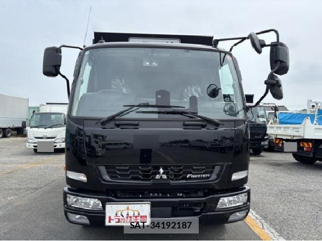 MITSUBISHI FUSO Fighter 2024 8221784-13