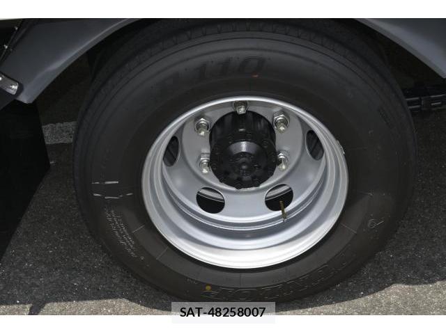 MITSUBISHI FUSO Fighter 2026-01 8224151-16