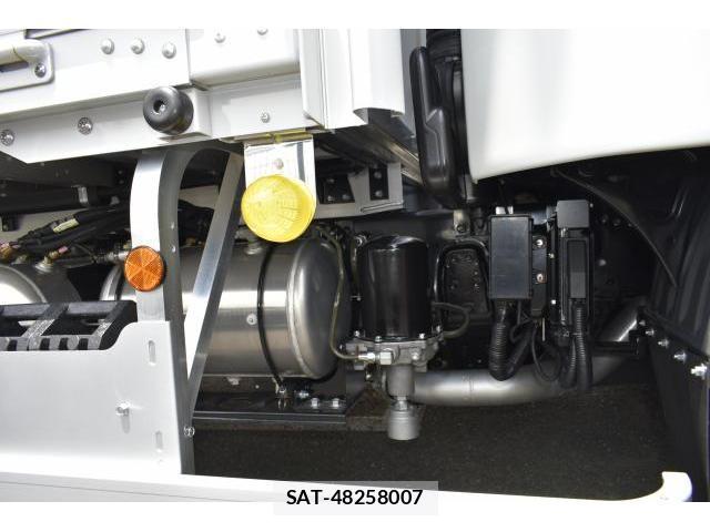 MITSUBISHI FUSO Fighter 2026-01 8224151-19