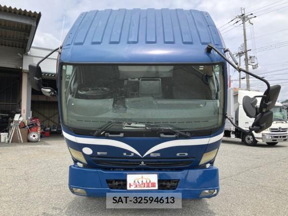 MITSUBISHI FUSO Fighter 2010 8225632-14