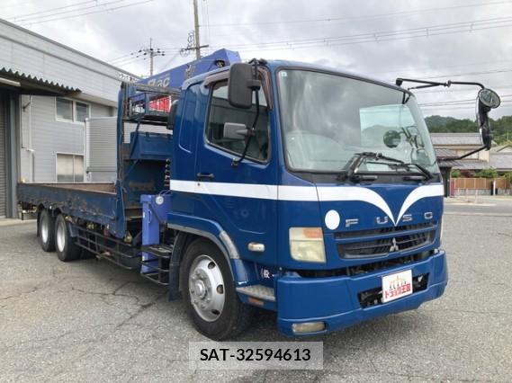 MITSUBISHI FUSO Fighter 2010 8225632-3